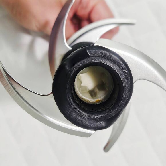 NINJA Professional 1000W High Speed Performance Power Blender Blade Only Replace - Picture 3 of 3